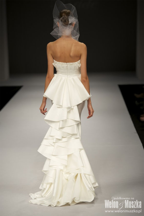 badgley mischka 14