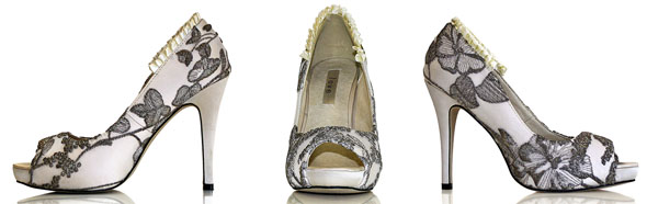 ENZAOANI LOVE SHOES_1