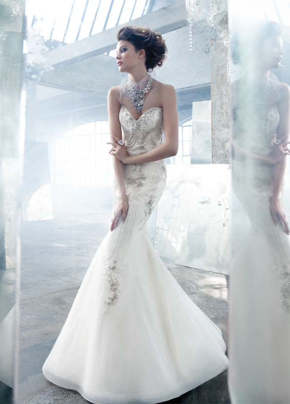 lazaro-bridal-tulle-jeweled-art-deco-trumpet-gown-sweetheart-horsehair-sweep-train-3306_zm[1]