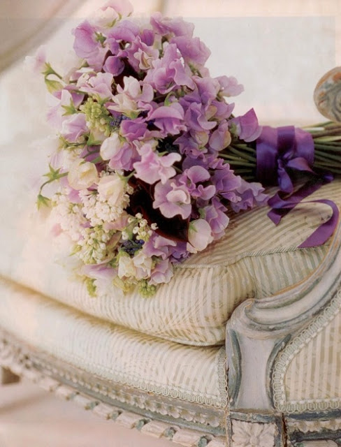 purple-wedding-flowers