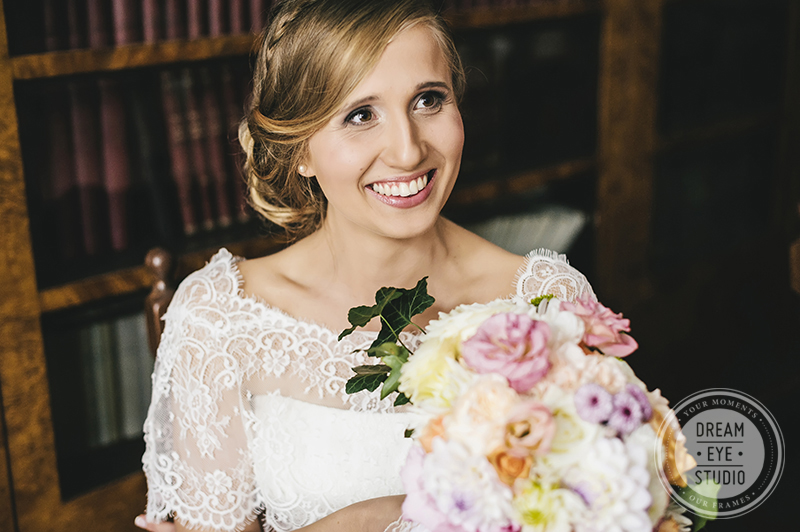 canada_wedding_photographer_photographers_united_states_brid_groom_getting_ready (8)